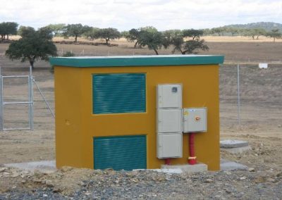 Proyecto de línea de media tensión y centro de transformación para evacuación de electricidad generada en planta solar fotovoltaica en finca Los Labradillos de Villanueva de los Castillejos